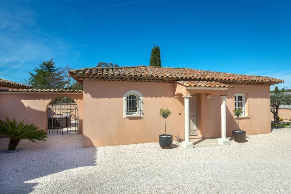 Roquebrune-Sur-Argens, Villa 2 Pieces, 4 Personnes Bagian luar foto